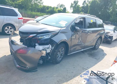 2021 Toyota Sienna Xle from USA, damaged, VIN 5TDJRKEC3MS057627